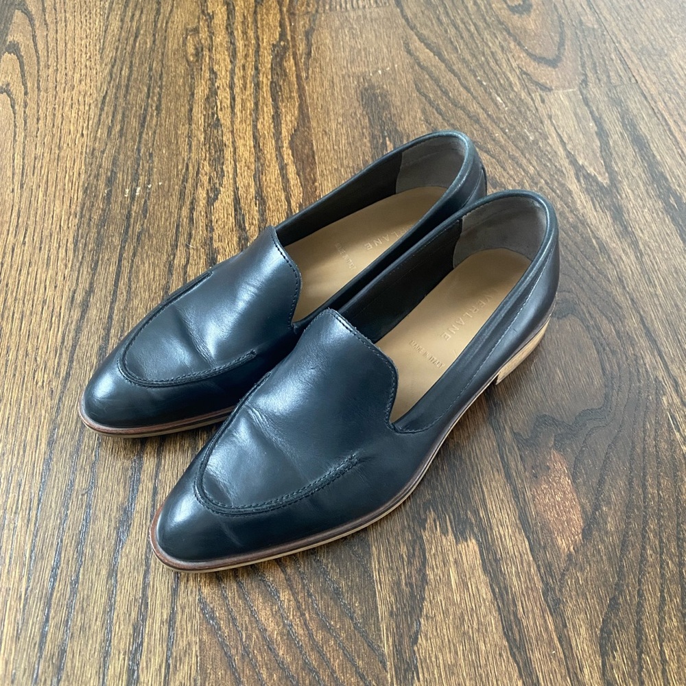 Everlane Black Leather Slip-On Loafers
